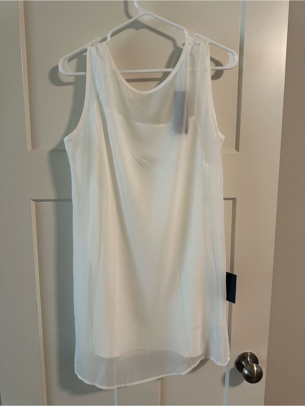 Lulu's White Sleeveless Chiffon Dress